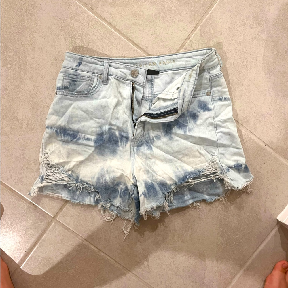 Size 4 American Eagle Shorts!